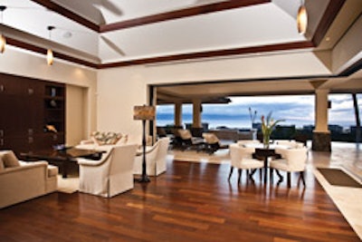 photo of Maui home with sliding corner pocket doors