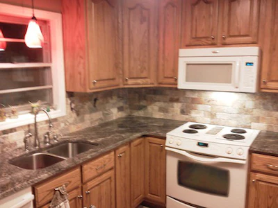 Wayne Lee Kitchen Backsplash
