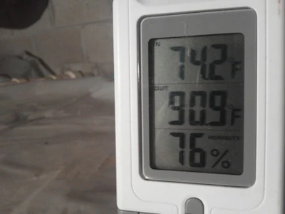 Crawl Space Hygrometer
