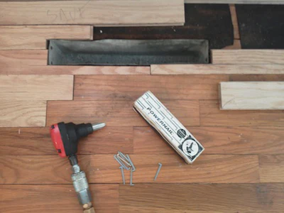 Palm Nailer