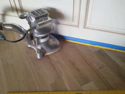 Edger With Yard Stick