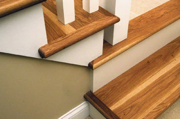 photo of floor molding