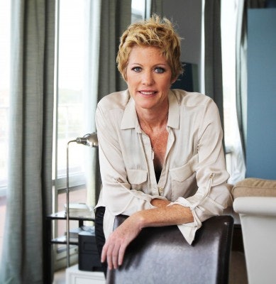Tisha Morris Headshot