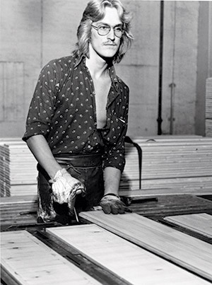 photo of a Kährs International Inc. factory worker