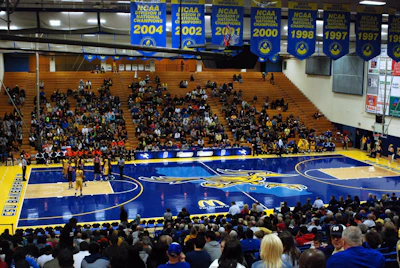 Icardo Center Blue Floor First Game