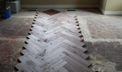 Keith Long Three Rows Of Herringbone