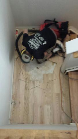 Keith Long Landing With Hole