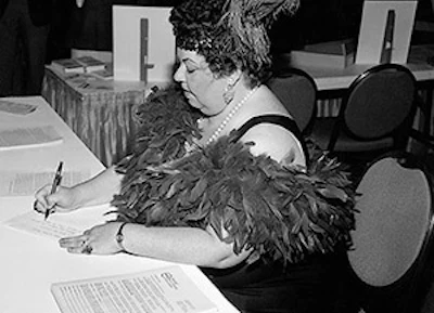 Bonnie Holmes, NWFA's first employee, retires. - Click to enlarge