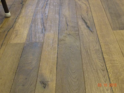 Roy Reichow Rustic Floor Room Scene