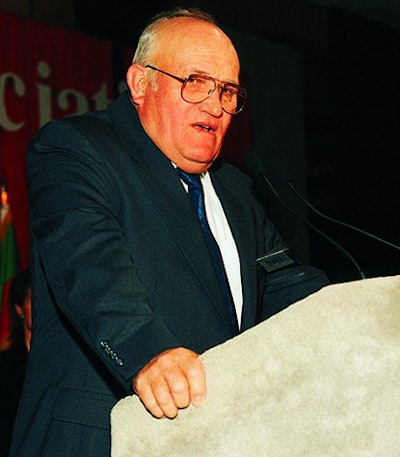 Roland Holder speaks at the NWFA Wood Flooring Expo in 1994 after being inducted into the Hall of Fame.