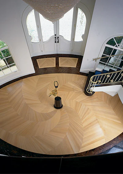 Every piece of wood in this installation was hand-cut. (©1997 Judy Alfter) - Click to enlarge