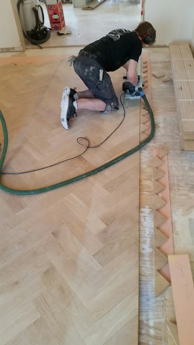 3 10 Aaron Tracking