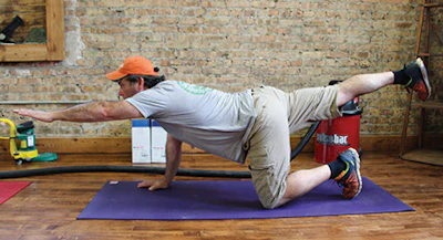 4 I 817 Wfb As17 Yoga Mike Knees Leg Arm Up Sm