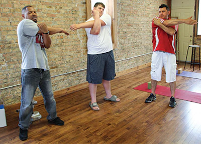 Ccc 817 Wfb As17 Yoga 3guys Arms Sm