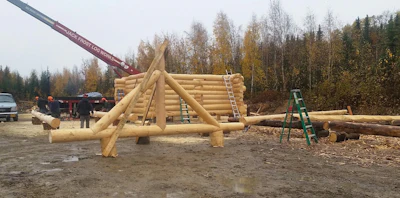 10 23 Log Truss