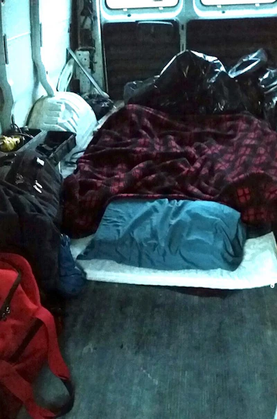 10 23 Van Bedroll