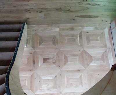 7 V 1219 Wfb Dj20 Techn Under Stairs Raw Img 4708 Med