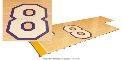 8 31 Signed Kobe Wf Auction