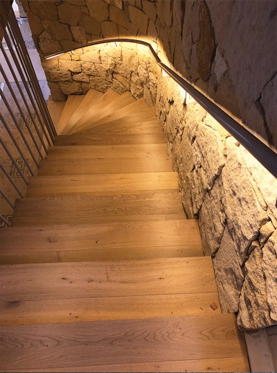 Yyy 421 Wfb Am21 Da Winners Stairs Creative Flooring Solutions 1 2 Med