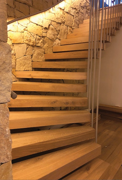 Zzz 421 Wfb Am21 Da Winners Stairs Creative Flooring Solutions 2 2 Med