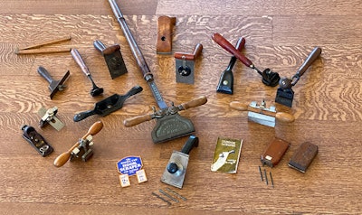 5 Q 621 Wfb Jj21 Feature Machines Daniel Boone Scrapers Med