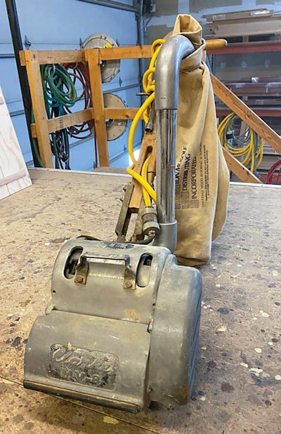 5 X 621 Wfb Jj21 Feature Machines Horsman 1 Med