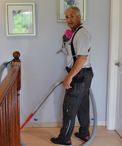 Magaro worked as a painter and special investigator in the Pennsylvania Bureau of Consumer Protection before devoting his career to hardwood flooring.