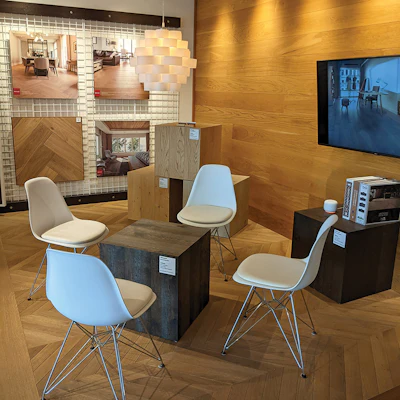 6 B 821 Wfb As21 Ora Touchwood Showroom 4 Med