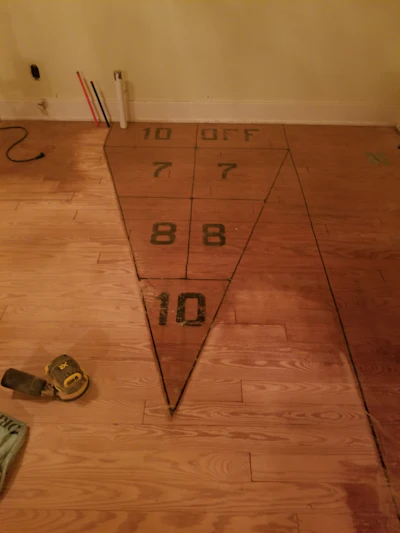 10 20 Shuffleboard Sanding