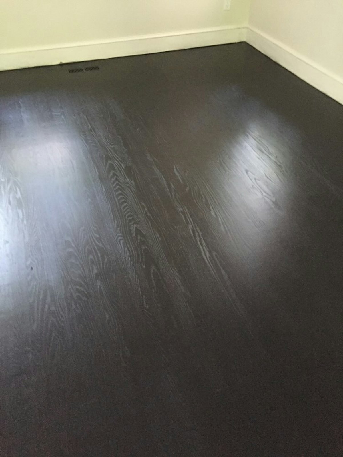 can you gel stain laminate flooring
