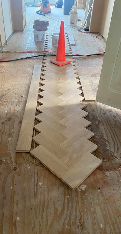 Yyy 821 Wfb As21 Techn One Row In Progress Lg