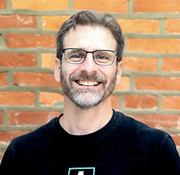 Steve Albert Headshot