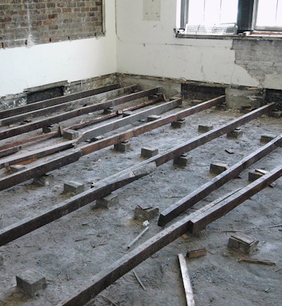 Yyy 212 Hf Floordemo2 Lg