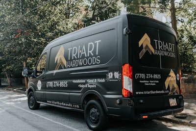 Exterior Tri Art 1 3