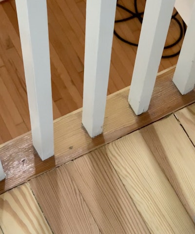 As22 Tot Sanded Between Balusters
