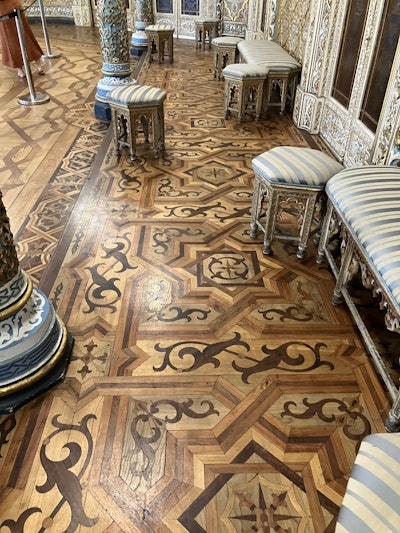 Img 0534 Palacio Da Bolsa Room View Wood Floors