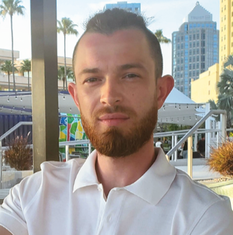 Matthew Szyszka Headshot