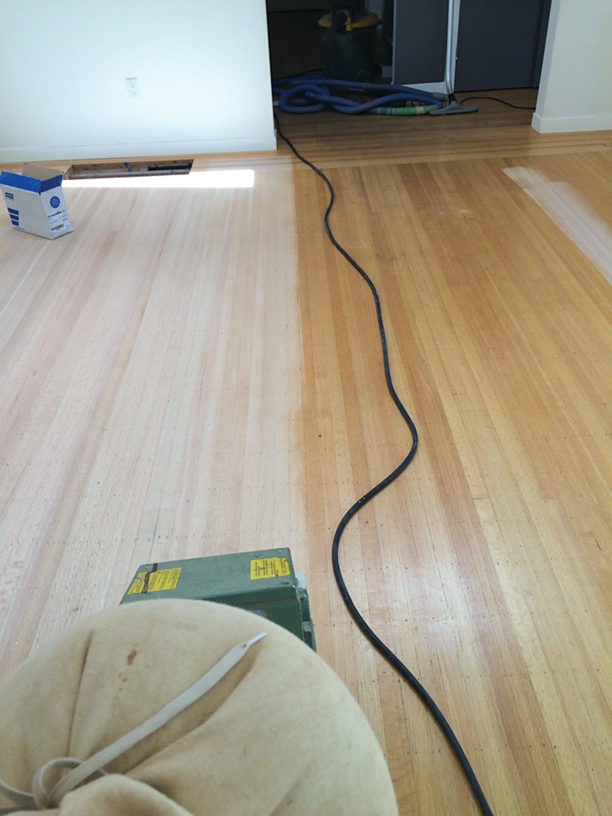 Nailing oak sale flooring