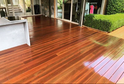 Flooring: Abbey Timber | Species: Kauri pine | Finish: Urethane Coatings | Equipment: Bona