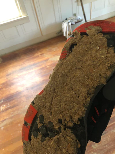 Fm24 Wf Rescue Dirty Sole