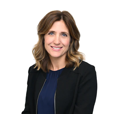 Laura Posadas.