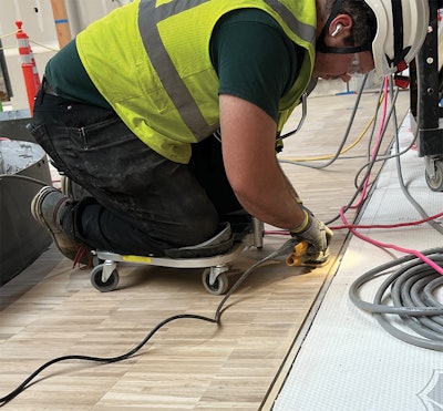 2 W 225 Wfb Fm25 Techn Lg