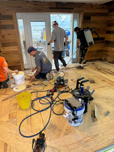Bordeaux Parquet Gluing Border