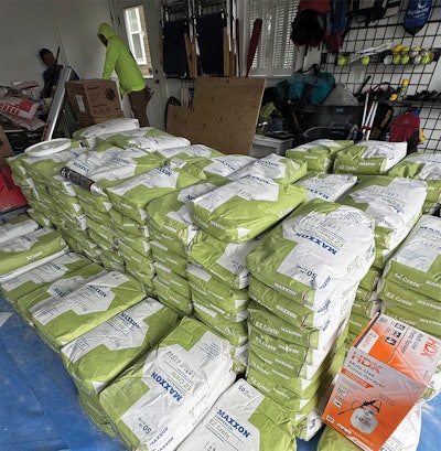 1 P 625 Wfb Jj25 Techn Maxxon Ez Cretemanystacked Lg