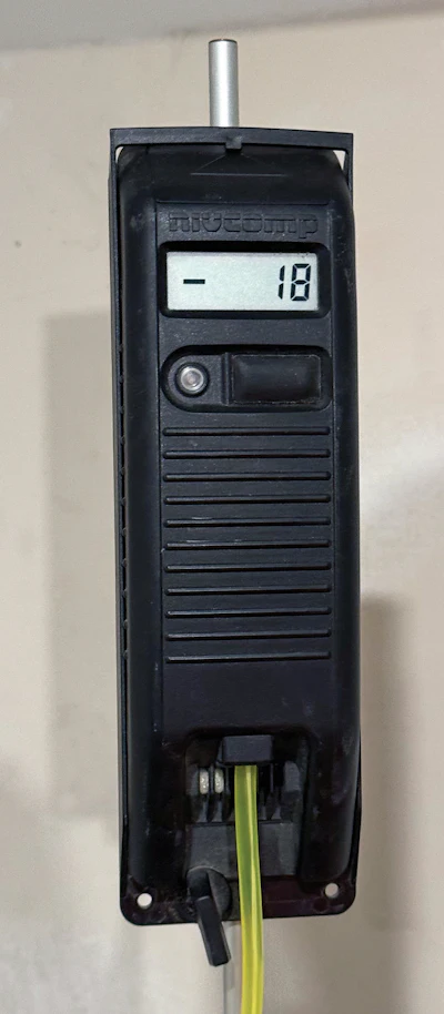 1 T 625 Wfb Jj25 Techn Nivcompcloseup Lg