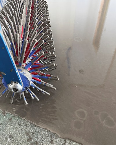 2 F 625 Wfb Jj25 Techn Spikedroller Lg