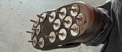 2 G 625 Wfb Jj25 Techn Spikeflipflops Lg