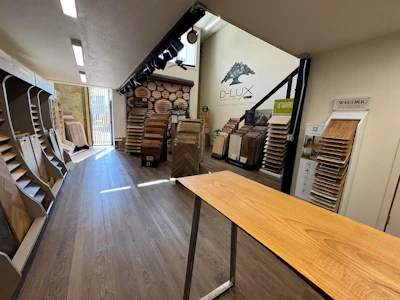 D-Lux Hardwood Floors' showroom in Milwaukie, Ore.